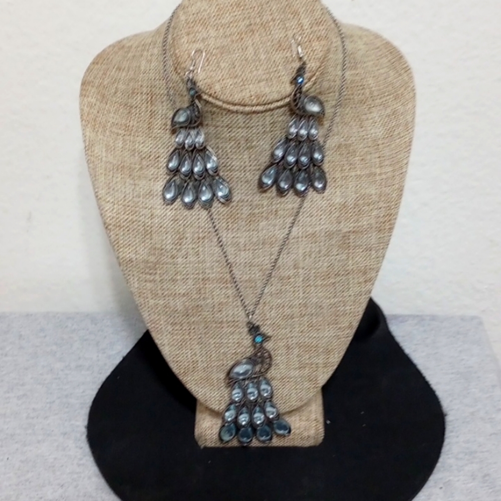 Fabulous Peacock Necklace Set